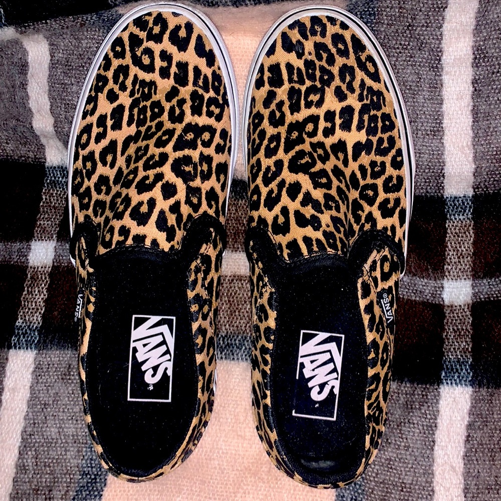 Vans (used) sz 7.5 Womens